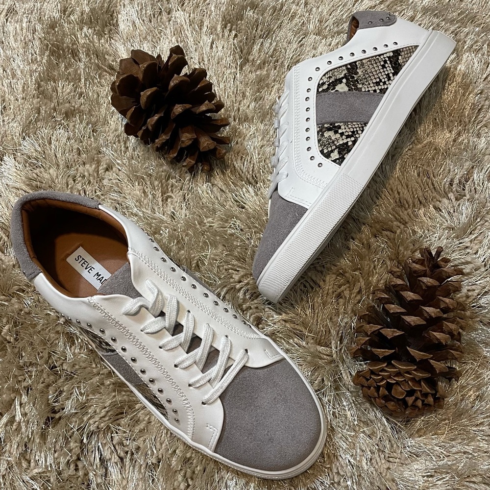Steve Madden Annita Studded Sneakers Grey White Snake Print NWOB Size 10